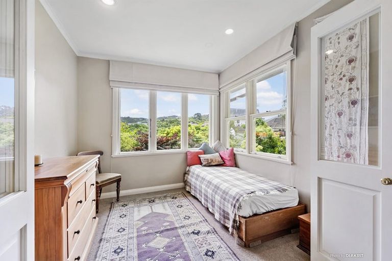 Photo of property in 15 Pimble Avenue, Karori, Wellington, 6012