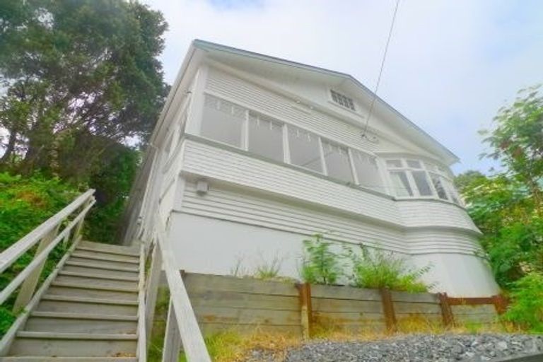 Photo of property in 119 Glenmore Street, Kelburn, Wellington, 6012