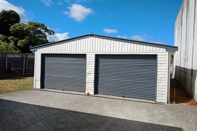 Photo of property in 4 Central Terrace, Alicetown, Lower Hutt, 5010