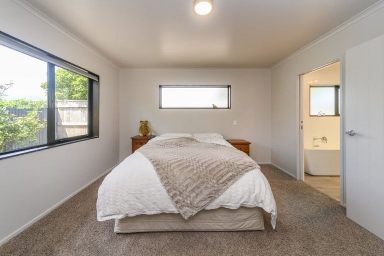 Photo of property in 29a Botanical Road, Takaro, Palmerston North, 4412