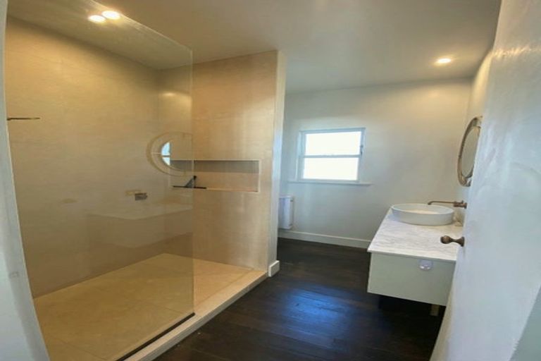 Photo of property in 541c Marine Parade, Napier South, Napier, 4110