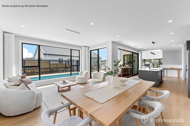 Photo of property in 13 Arawaru Avenue, Wainui, 0992