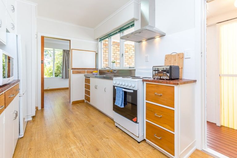 Photo of property in 122 Pah Road, Cockle Bay, Auckland, 2014