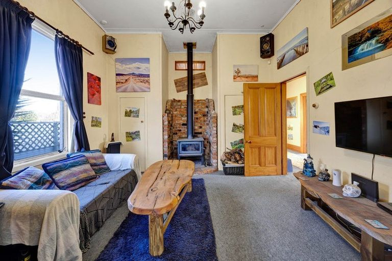 Photo of property in 42 Fantham Street, Hawera, 4610