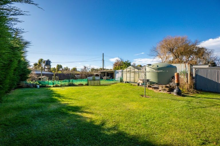 Photo of property in 17 Stopbank Road, Milford, Temuka, 7986