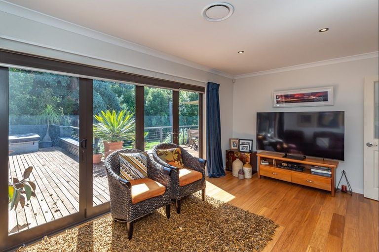 Photo of property in 115 Muhunoa West Road, Ohau, Levin, 5570