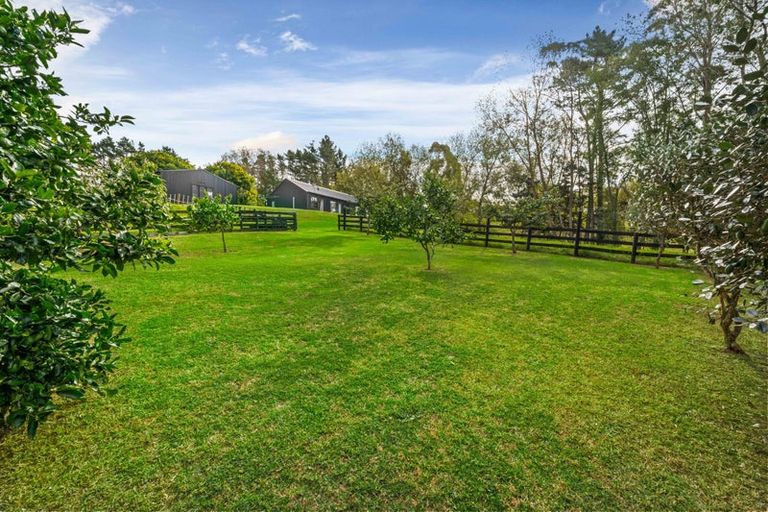 Photo of property in 685 Inland Road, Helensville, 0875