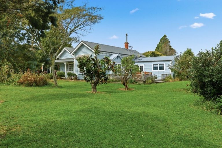 Photo of property in 546 Wellington Road, Marton, 4710