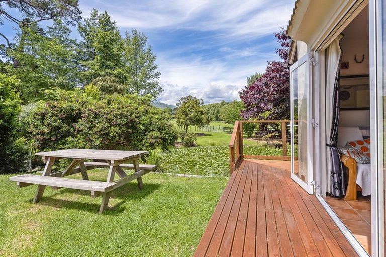 Photo of property in 75 Makora Road, Otaihanga, Paraparaumu, 5036