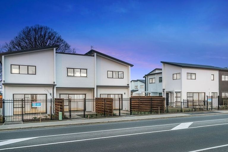 Photo of property in 12/69 Suva Street, Upper Riccarton, Christchurch, 8041