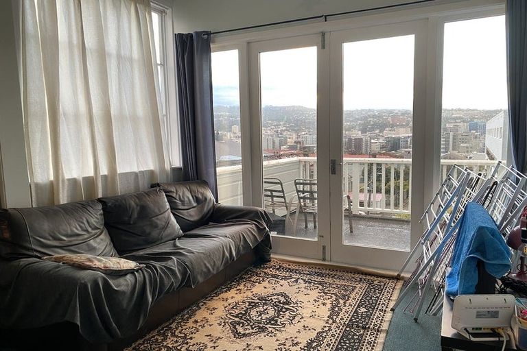 Photo of property in 14 Prince Street, Mount Victoria, Wellington, 6011