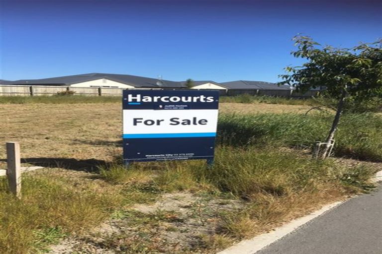 Photo of property in 5 Endurance Lane, Wigram, Christchurch, 8025