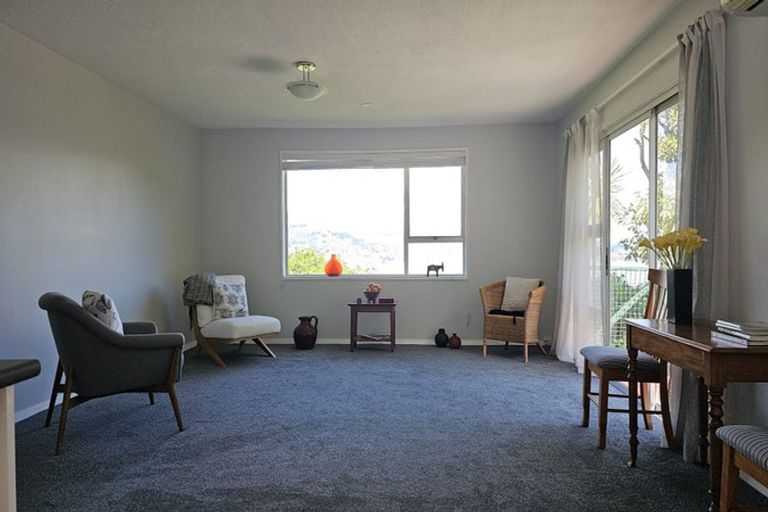 Photo of property in 1/94 Oxford Street, Lyttelton, 8082