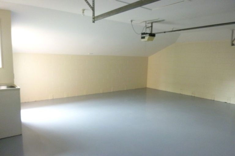 Photo of property in 3/30 Newnham Terrace, Upper Riccarton, Christchurch, 8041