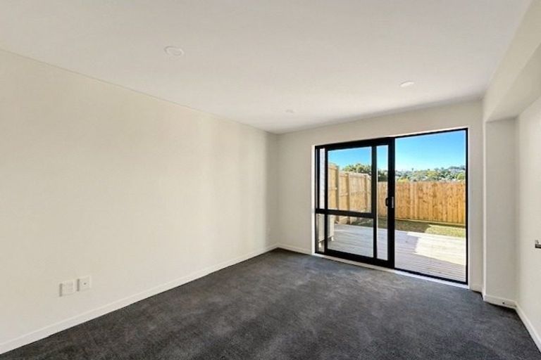 Photo of property in 9/28 Ludlow Terrace, Totara Vale, Auckland, 0627