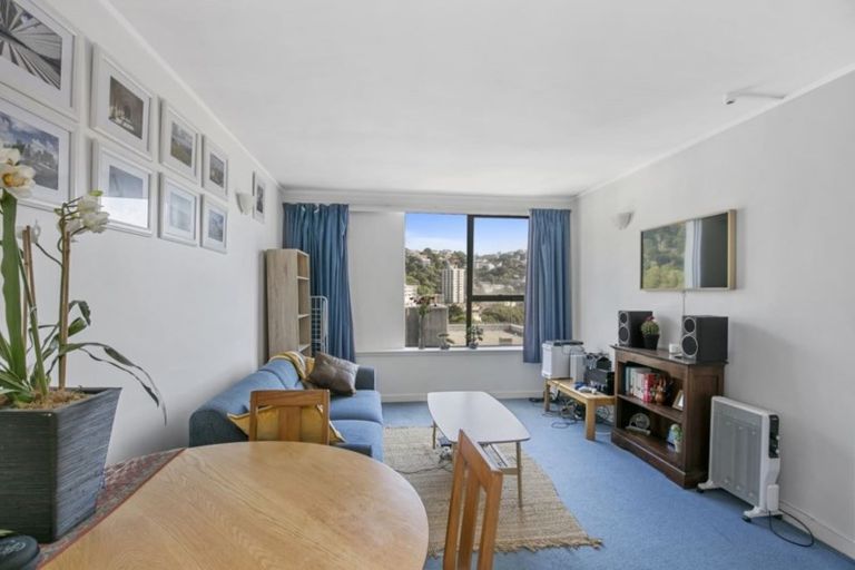 Photo of property in Hobson Court Flats, 84/70 Hobson Street, Thorndon, Wellington, 6011