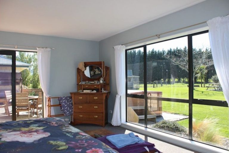 Photo of property in 75 Adelaide Road, Dannevirke, 4978