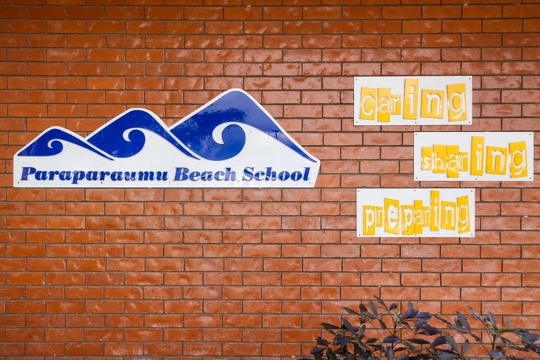 Photo of property in 76a Donovan Road, Paraparaumu Beach, Paraparaumu, 5032