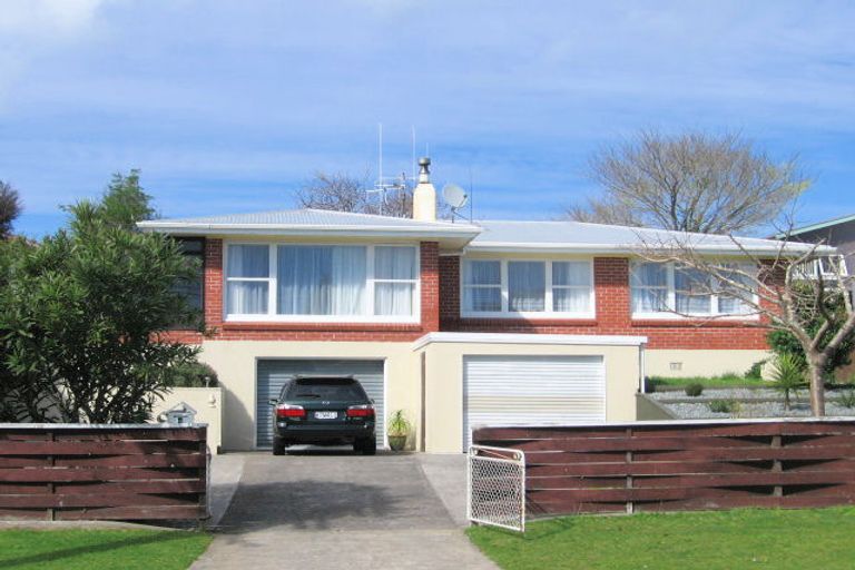 Photo of property in 4 Haukore Street, Hairini, Tauranga, 3112
