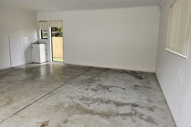 Photo of property in 46a Glendale Road, Glen Eden, Auckland, 0602