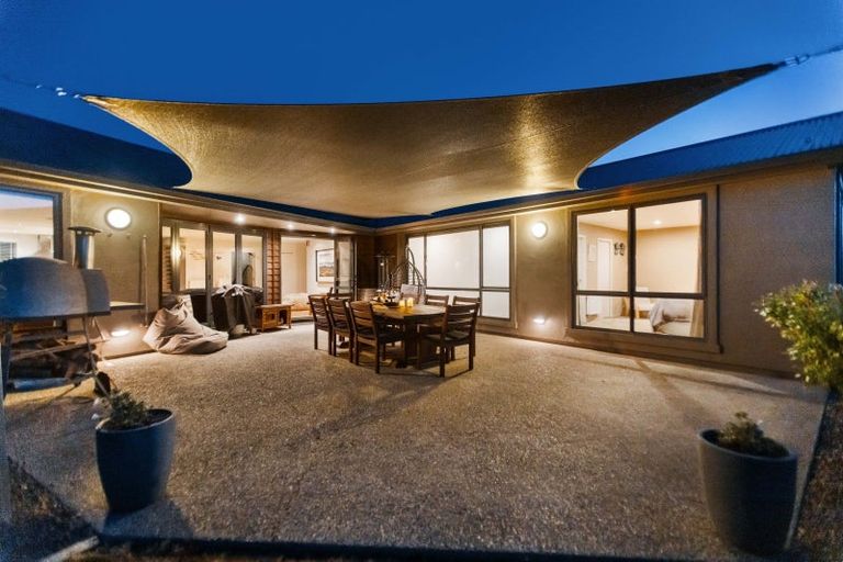 Photo of property in 22 Larch Crescent, Alexandra, 9320