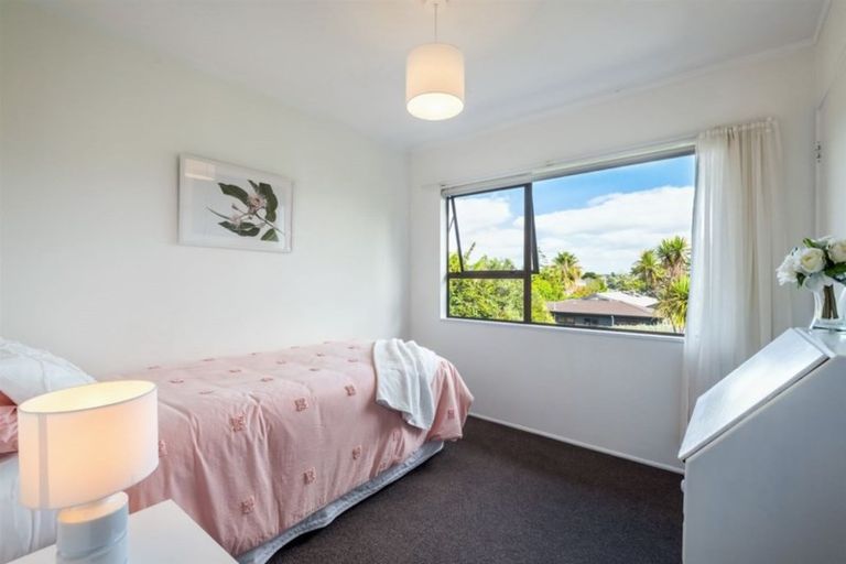 Photo of property in 1/21a Norman Road, Hauraki, Auckland, 0622