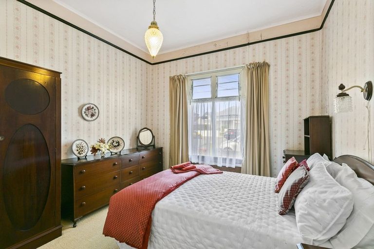 Photo of property in 47 Riddlers Crescent, Petone, Lower Hutt, 5012