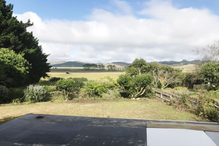 Photo of property in 3001a State Highway 2, Waitakaruru, Ngatea, 2471