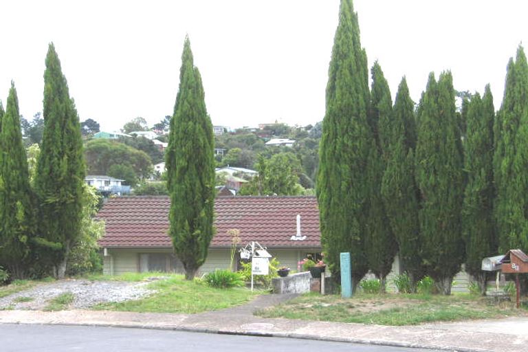 Photo of property in 5a Piripiri Crescent, Torbay, Auckland, 0630