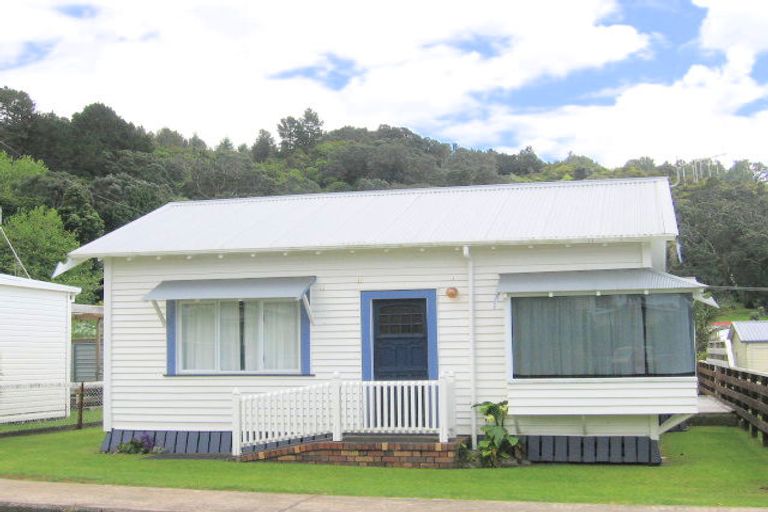 Photo of property in 14 Pacific Road, Waihi Beach, 3611