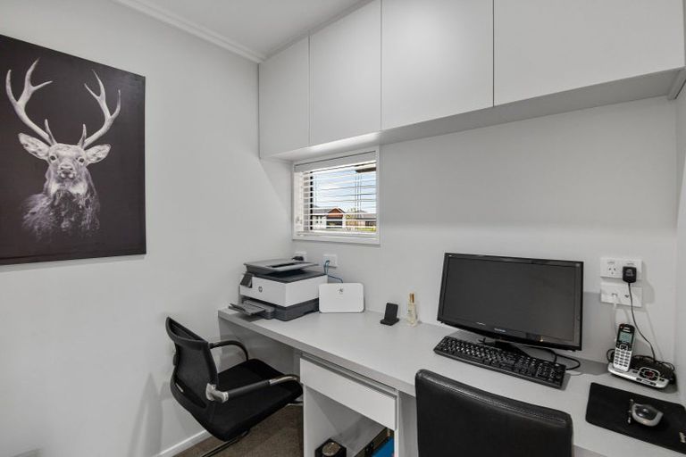 Photo of property in 8 Spirit Terrace, Rolleston, 7615