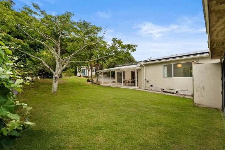 Photo of property in 3 Foster Avenue, Huia, Auckland, 0604