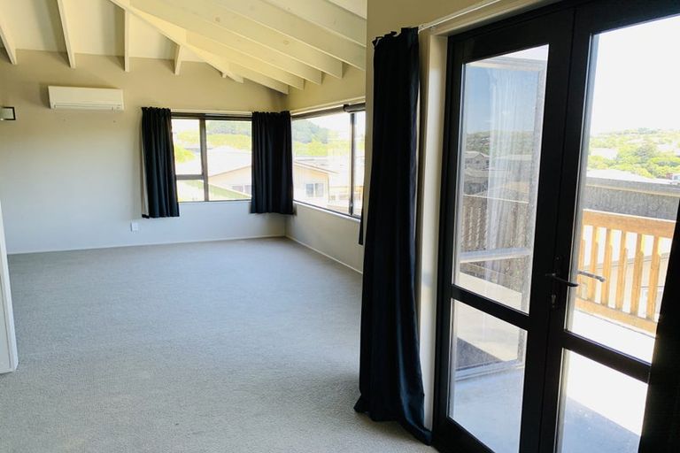 Photo of property in 72a Sheridan Terrace, Johnsonville, Wellington, 6037