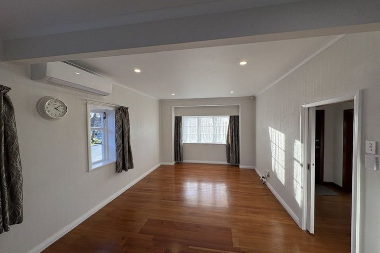 Photo of property in 262 College Street, West End, Palmerston North, 4412