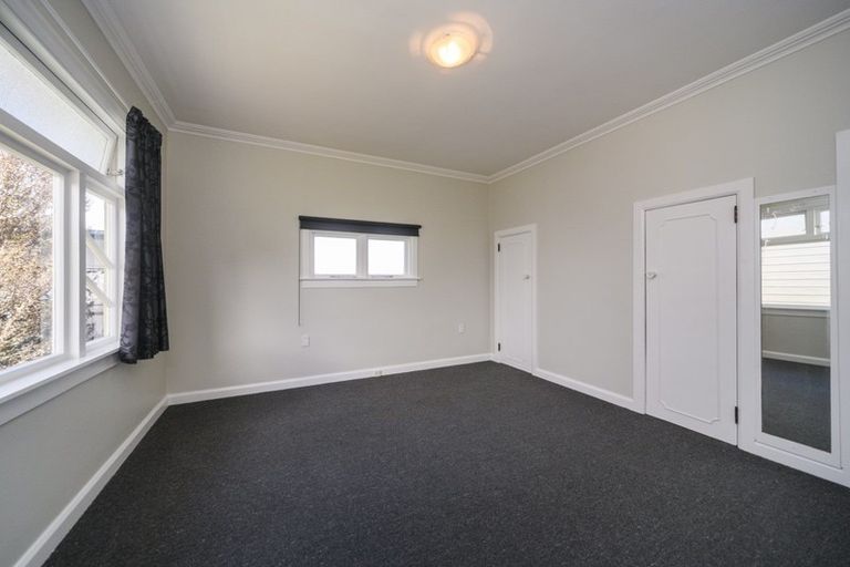 Photo of property in 8a Jensen Street, Hokowhitu, Palmerston North, 4410