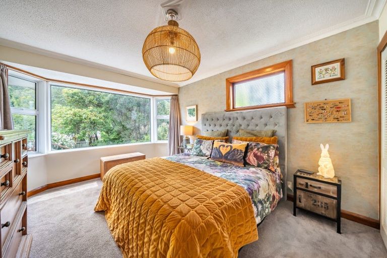 Photo of property in 17 Black Beech Street, Birchville, Upper Hutt, 5018