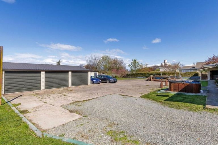 Photo of property in 63 Shearman Street, Waimate, 7924