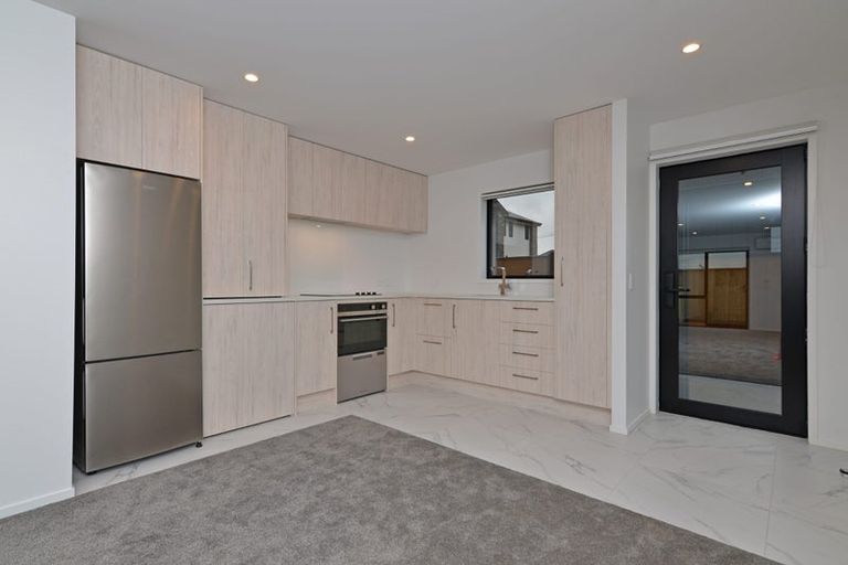 Photo of property in 7/5 Milne Crescent, Taita, Lower Hutt, 5011