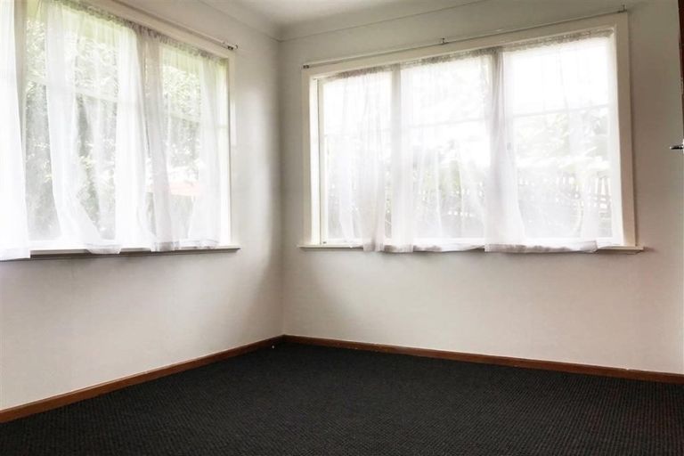 Photo of property in 183 Rathgar Road, Henderson, Auckland, 0610