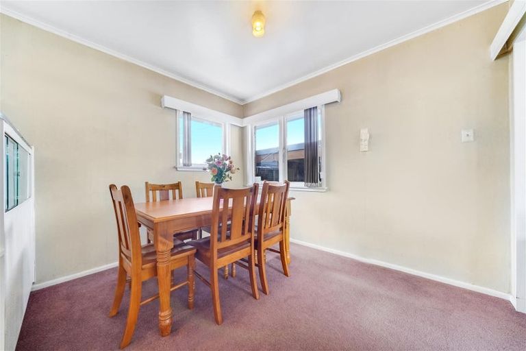 Photo of property in 2/116 Wallace Road, Papatoetoe, Auckland, 2025