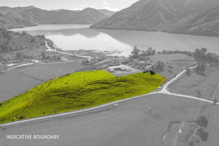 Photo of property in Queen Charlotte Drive, Linkwater, 7281