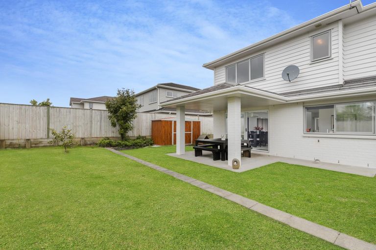 Photo of property in 4 Allium Avenue, Karaka, Papakura, 2113
