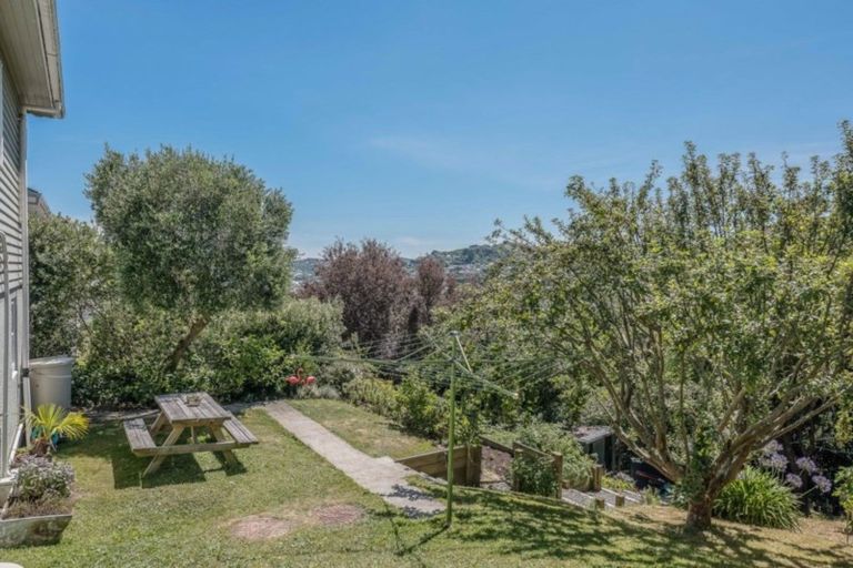 Photo of property in 8 Leveson Street, Strathmore Park, Wellington, 6022