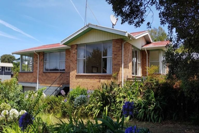 Photo of property in 10 Tavistock Street, Westown, New Plymouth, 4310