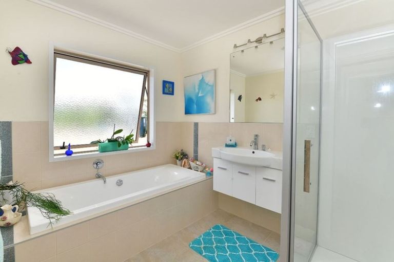 Photo of property in 166e Postman Road, Dairy Flat, Albany, 0794