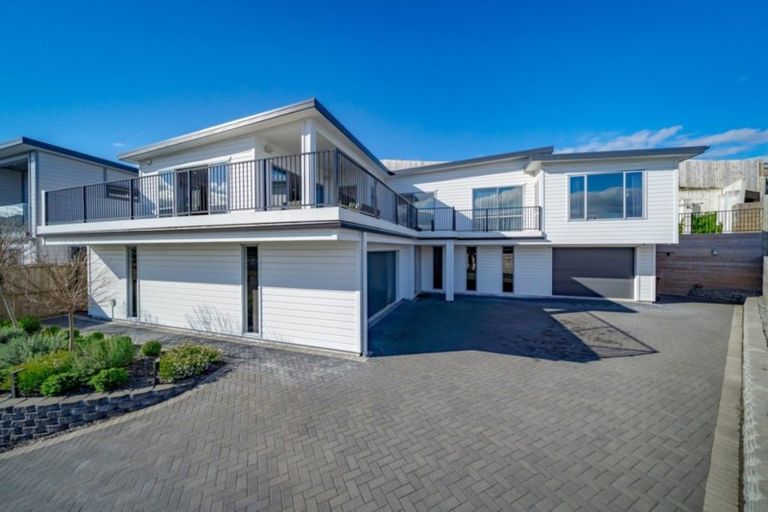 Photo of property in 12 Gyle Place, Pyes Pa, Tauranga, 3112