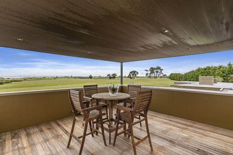 Photo of property in 193 Urquhart Road, Karaka, Papakura, 2580