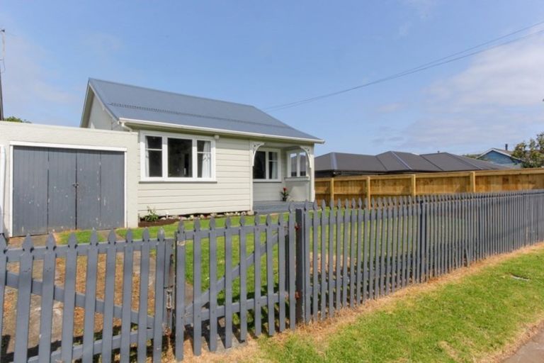 Photo of property in 65a Queen Street, Waitara, 4320
