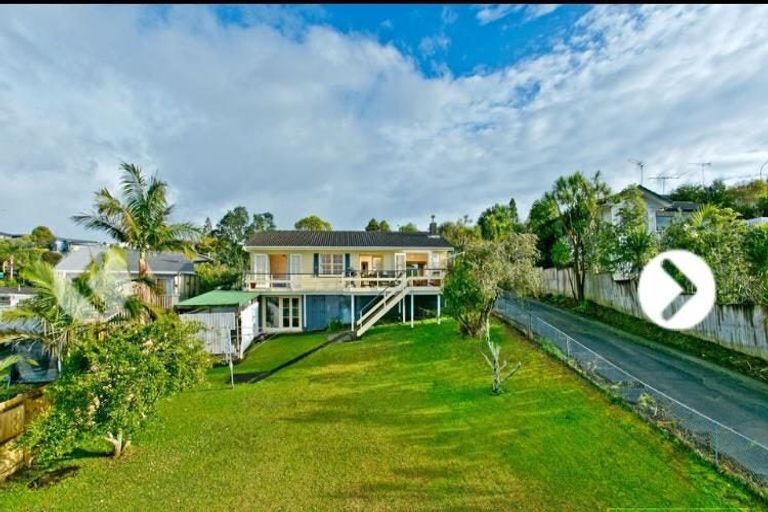 Photo of property in 10 Dunraven Place, Torbay, Auckland, 0630