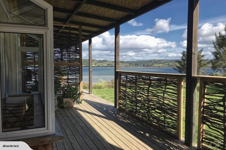 Photo of property in 6 Marriner Street, Kohukohu, 0491